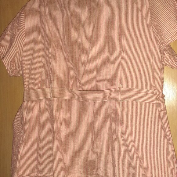 Pinstripe summer shorts suit. - Picture 4 of 11